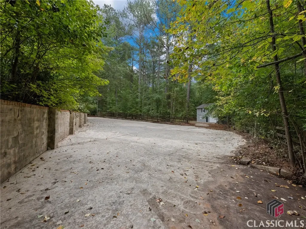 275 Hanover Drive Bogart GA 30622