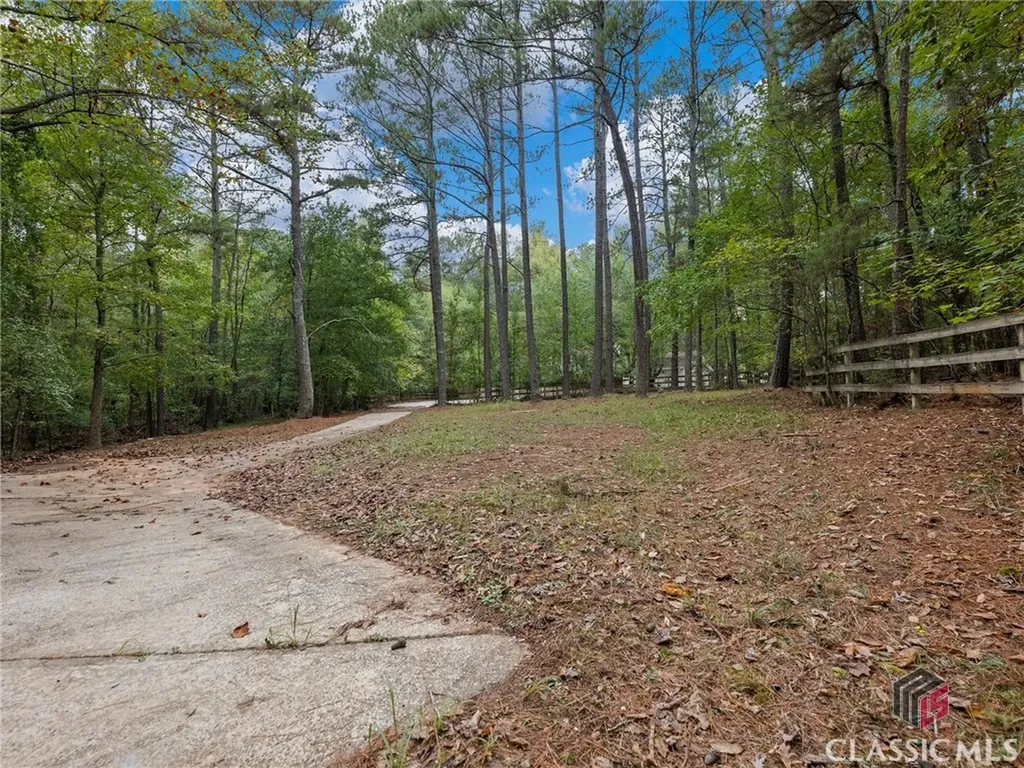 275 Hanover Drive Bogart GA 30622