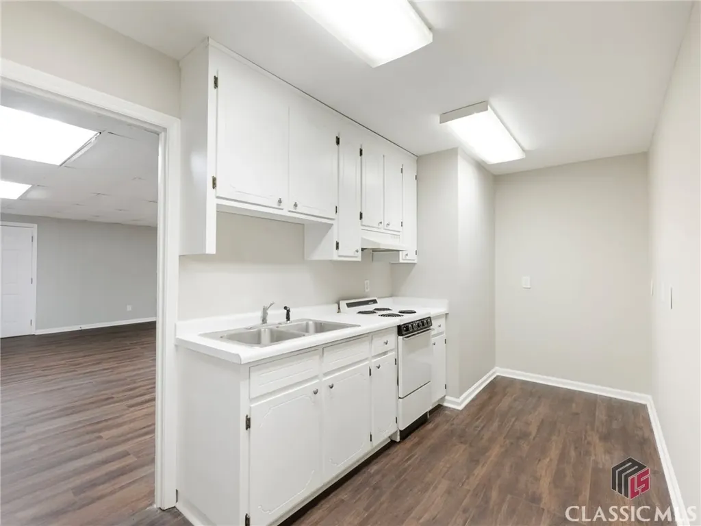 275 Hanover Drive Bogart GA 30622