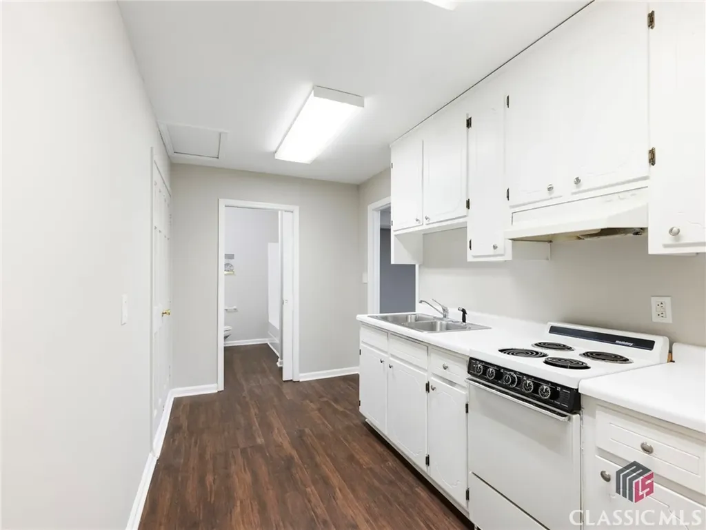 275 Hanover Drive Bogart GA 30622