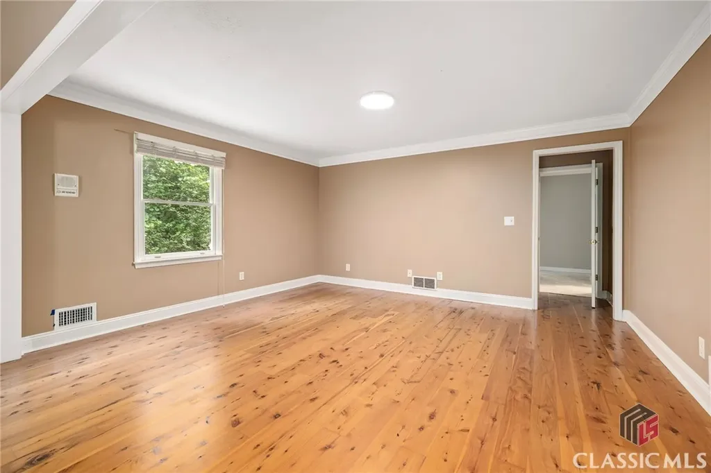 125 Deerfield Road Bogart GA 30622