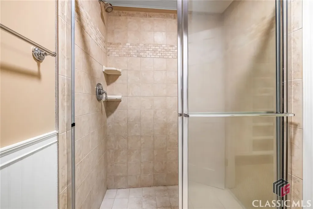 125 Deerfield Road Bogart GA 30622