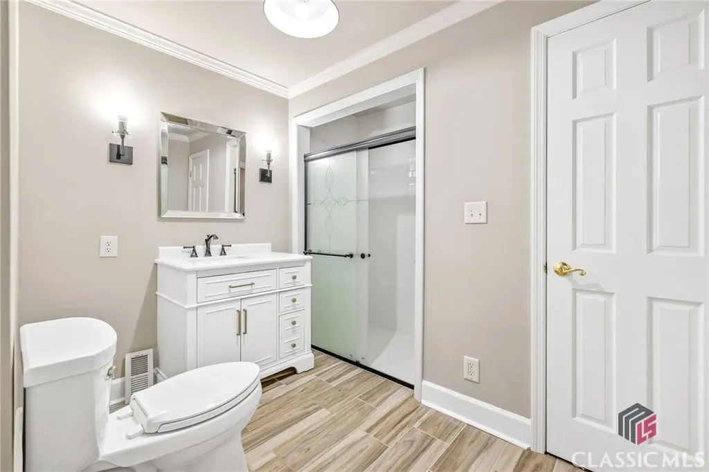 125 Deerfield Road Bogart GA 30622