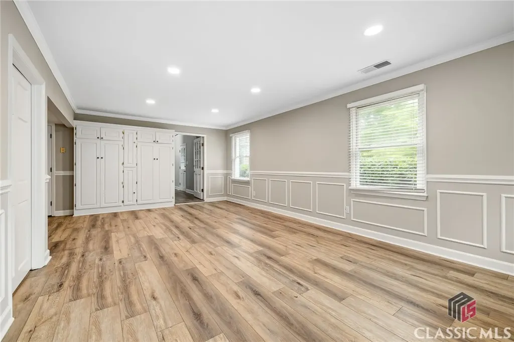 125 Deerfield Road Bogart GA 30622