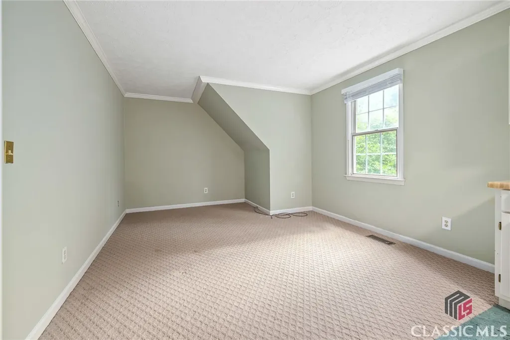 125 Deerfield Road Bogart GA 30622