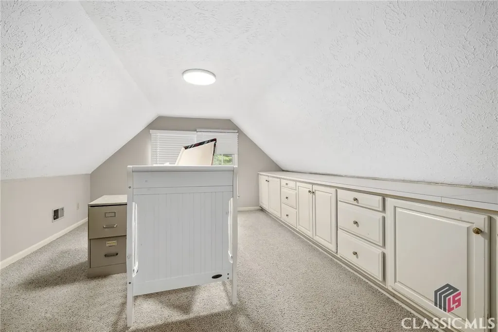 125 Deerfield Road Bogart GA 30622