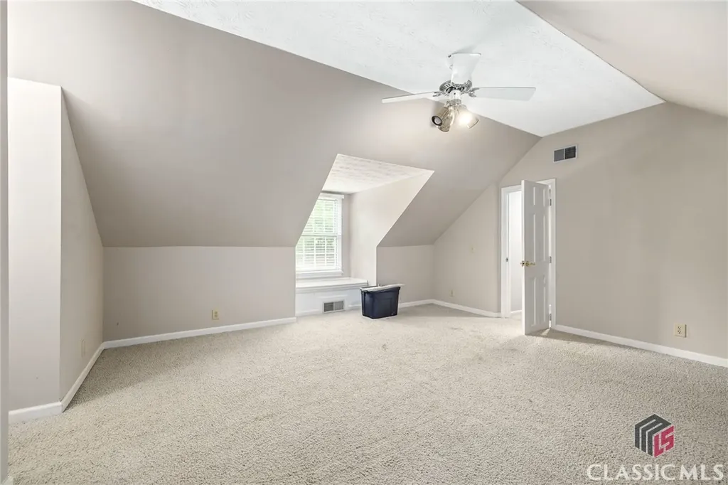 125 Deerfield Road Bogart GA 30622