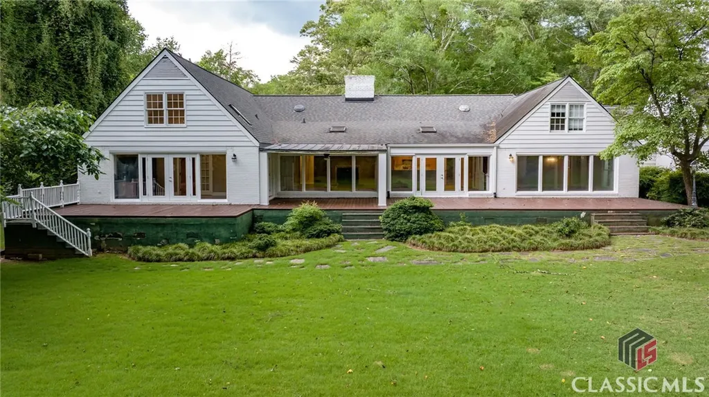 125 Deerfield Road Bogart GA 30622