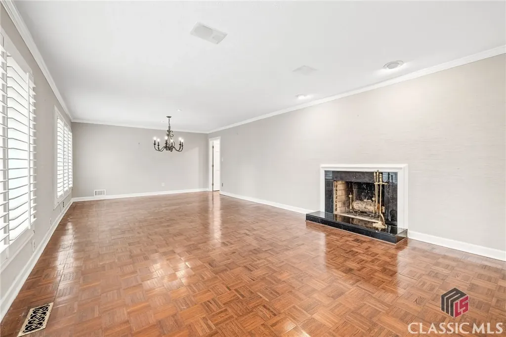 125 Deerfield Road Bogart GA 30622