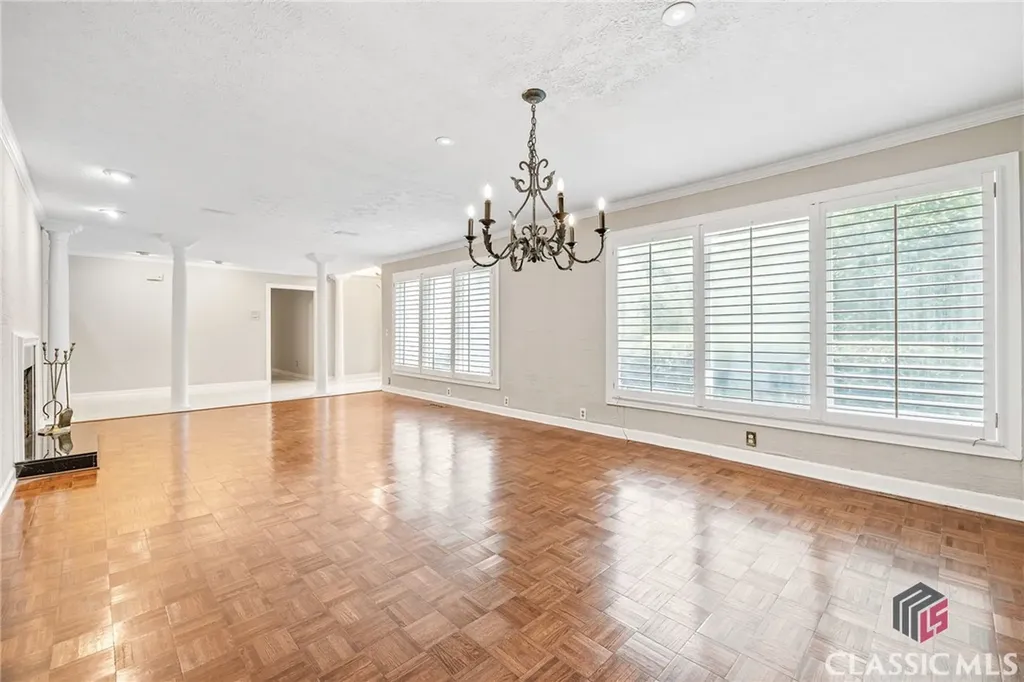 125 Deerfield Road Bogart GA 30622