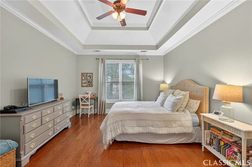 43 Emily Lane Bogart GA 30622