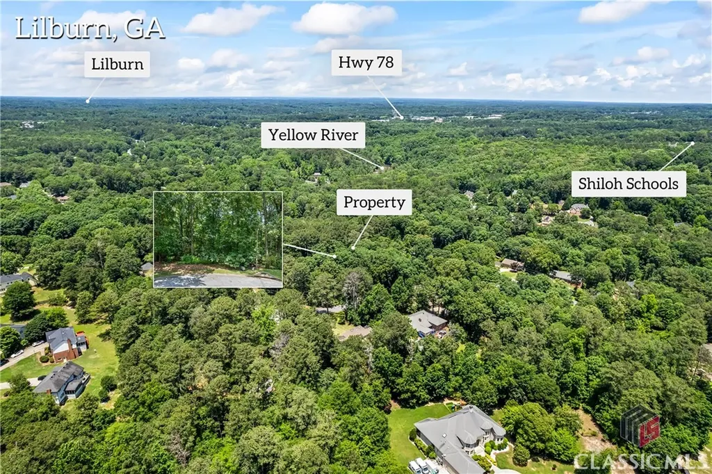 5018 Castlewood Drive SW Lilburn GA 30047