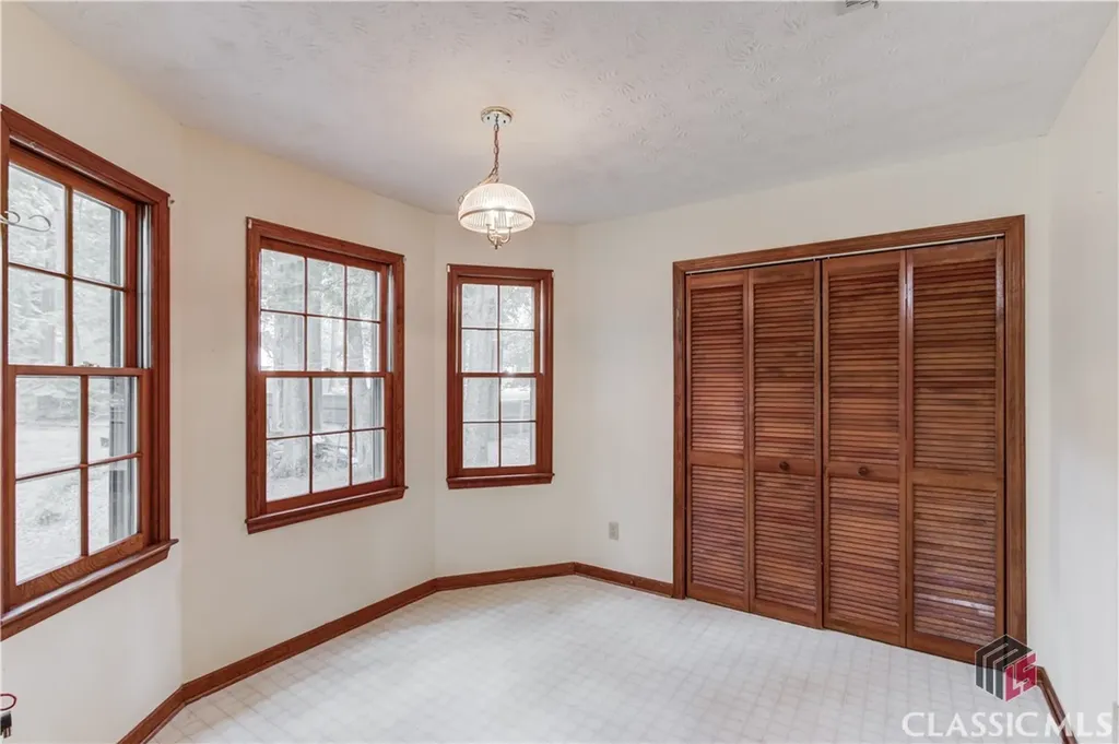 2088 Blackberry Lane Auburn GA 30011