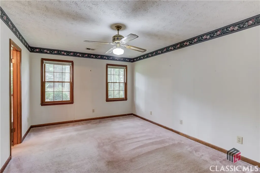 2088 Blackberry Lane Auburn GA 30011