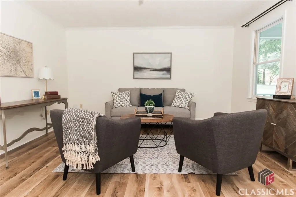 215 Cooper Road Athens GA 30605