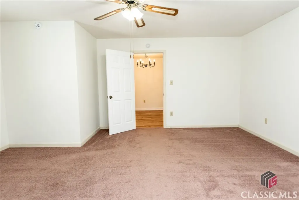 215 Cooper Road Athens GA 30605