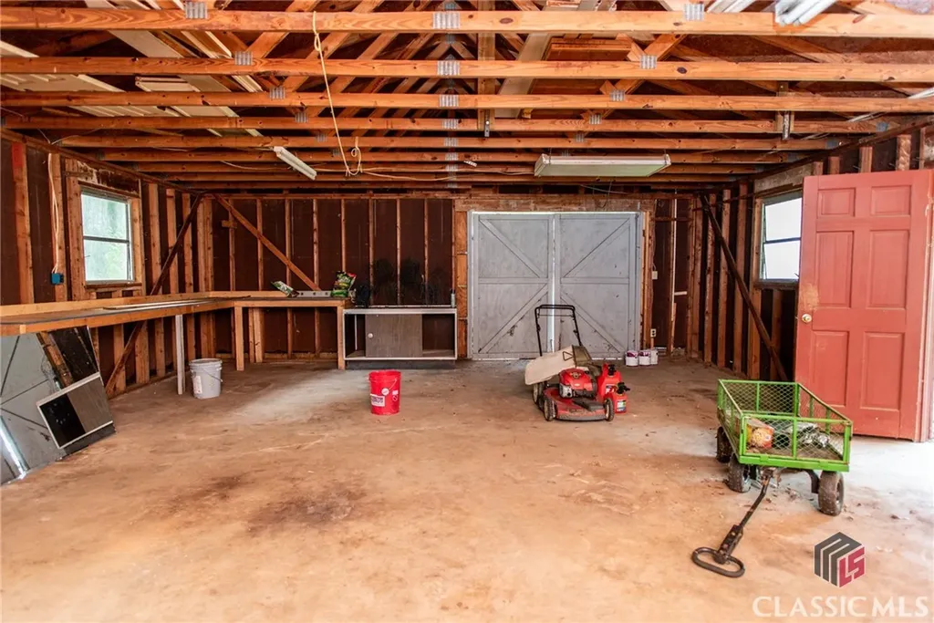 215 Cooper Road Athens GA 30605