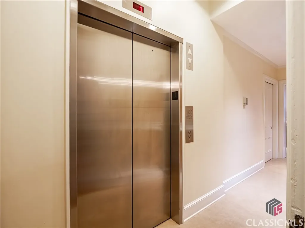 570 Prince Avenue Athens GA 30601