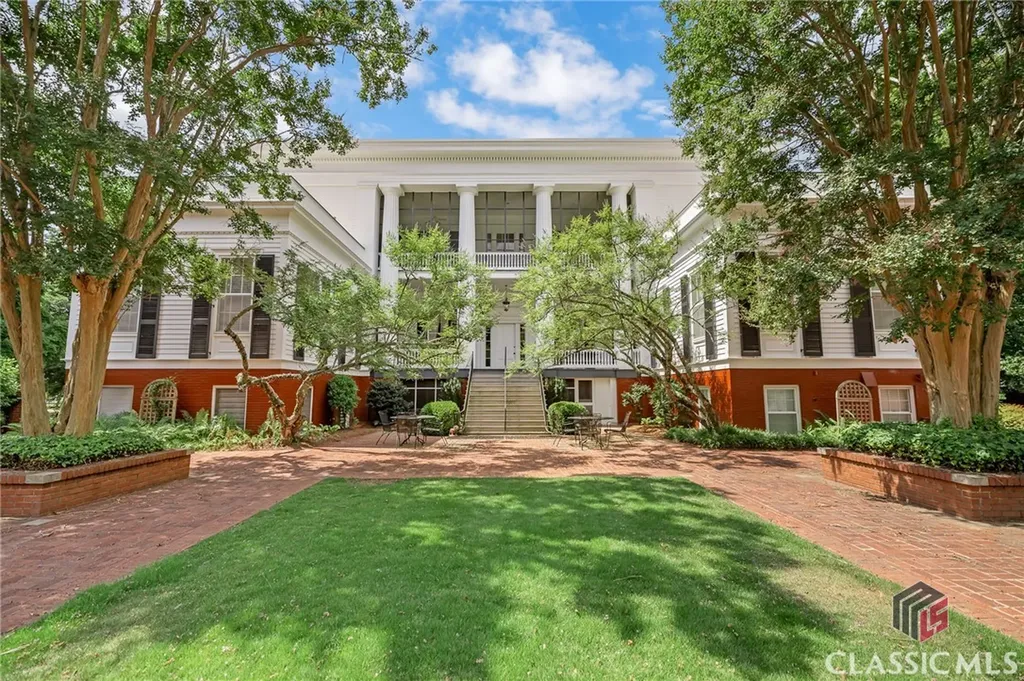 570 Prince Avenue Athens GA 30601