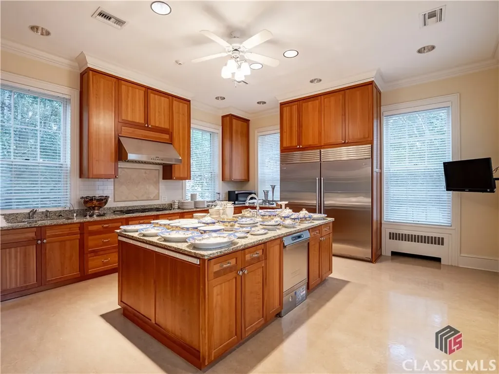 570 Prince Avenue Athens GA 30601