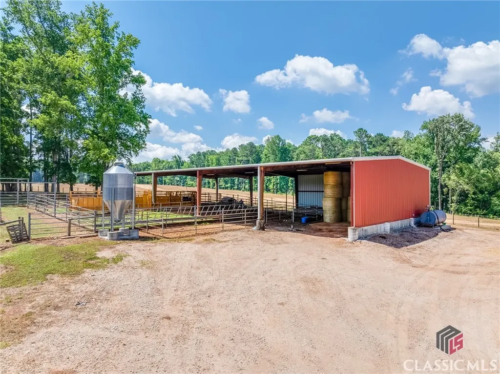 1650 Locklin Cemetery Road Monroe GA 30656