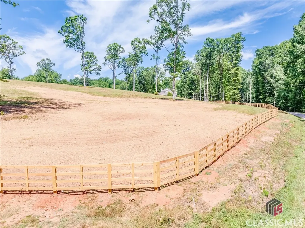 1650 Locklin Cemetery Road Monroe GA 30656