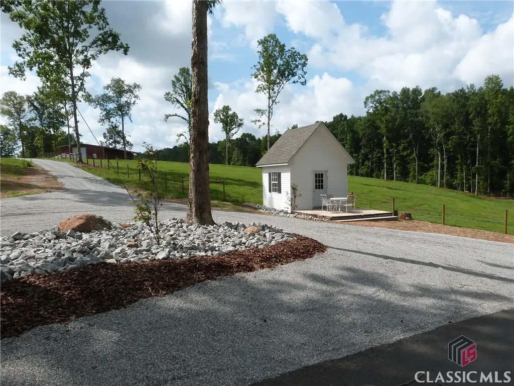 1650 Locklin Cemetery Road Monroe GA 30656