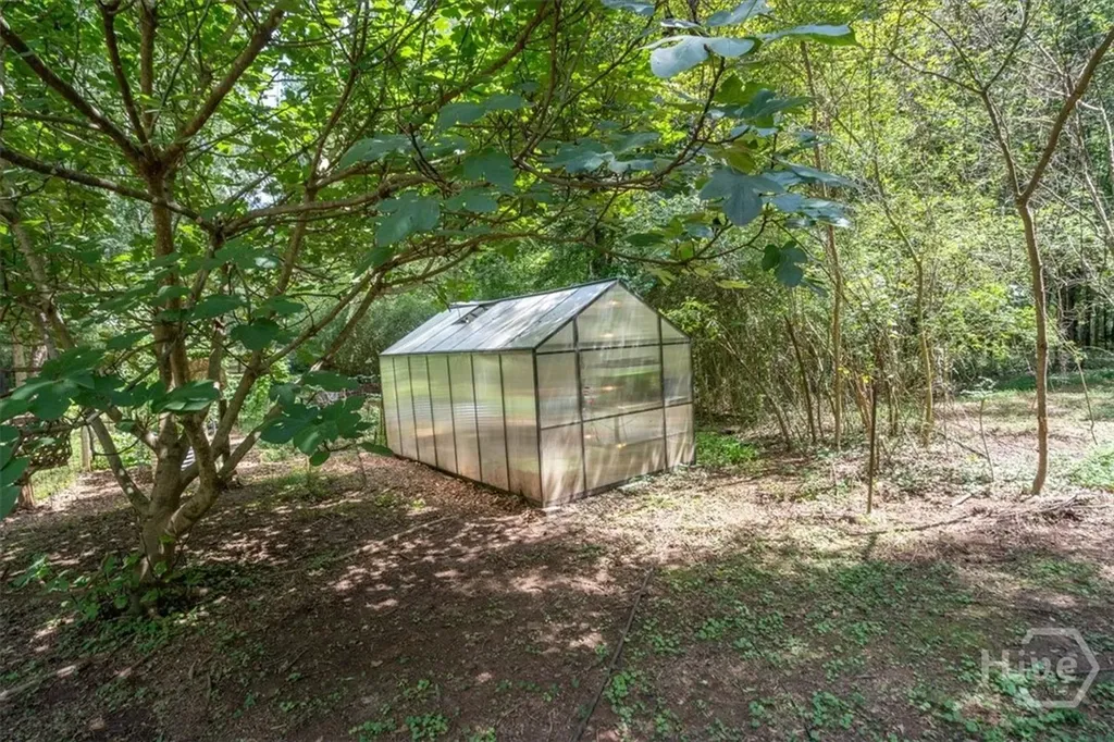 5109 Tallassee Road Athens GA 30607