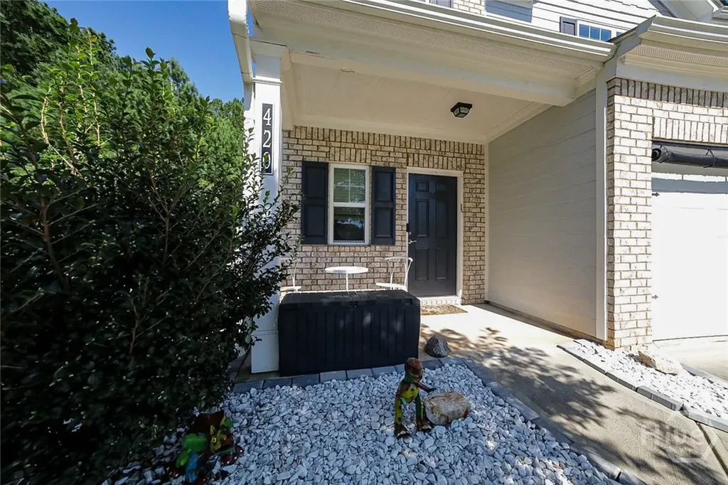 420 Meadowbend Circle Athens GA 30606