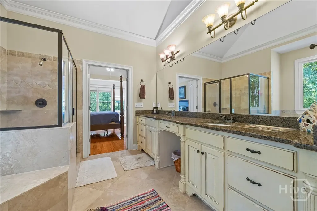 1071 Riverhill Drive Bishop GA 30621