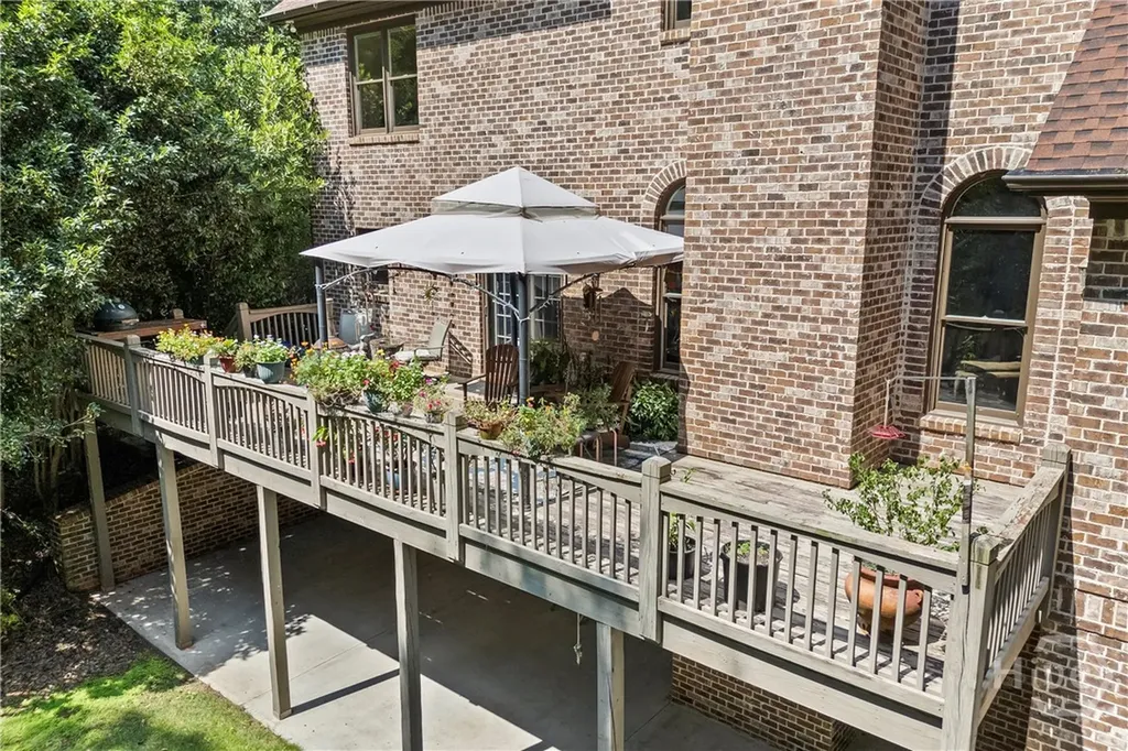 1071 Riverhill Drive Bishop GA 30621