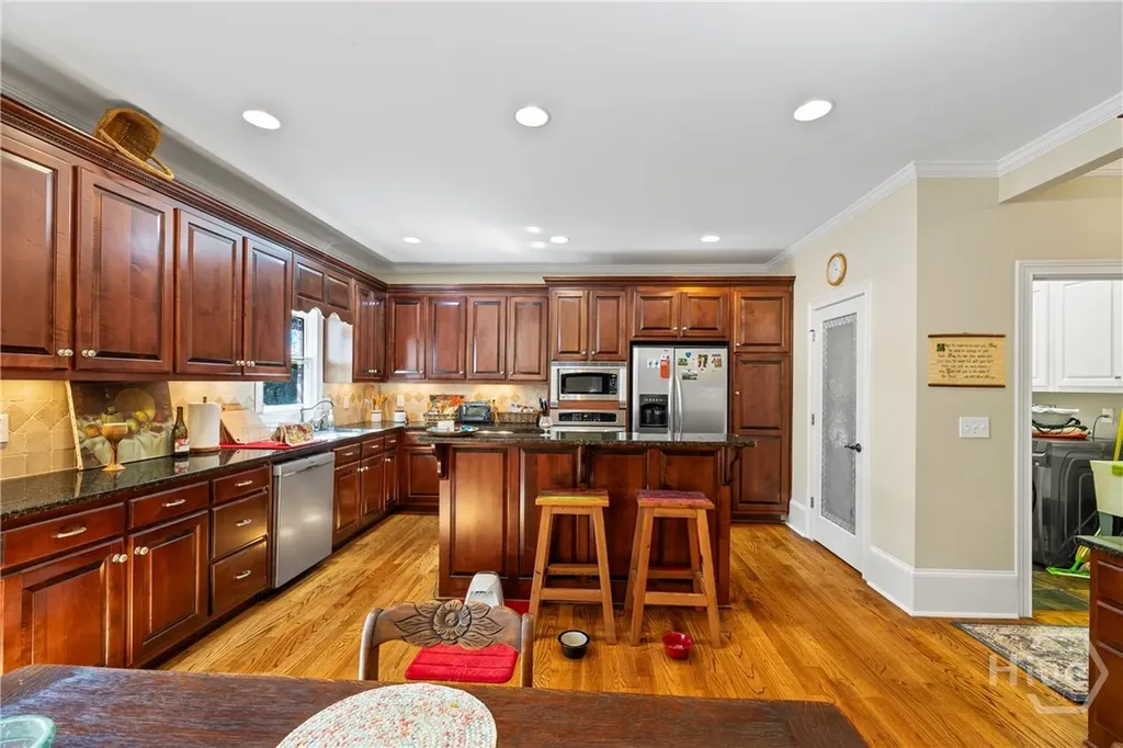 1071 Riverhill Drive Bishop GA 30621