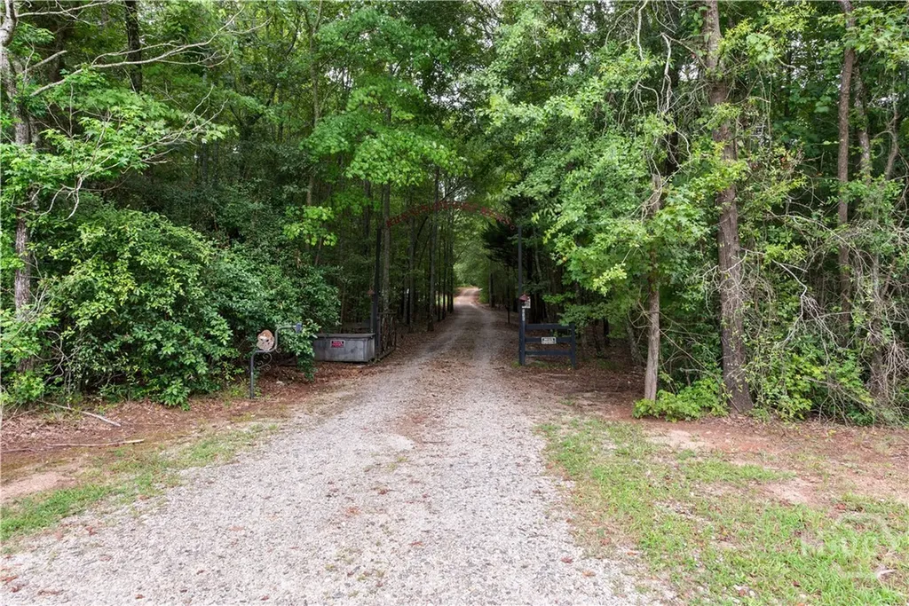 556 Fuller Road Athens GA 30607