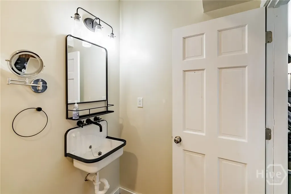 283 Lake Vista Way Athens GA 30607