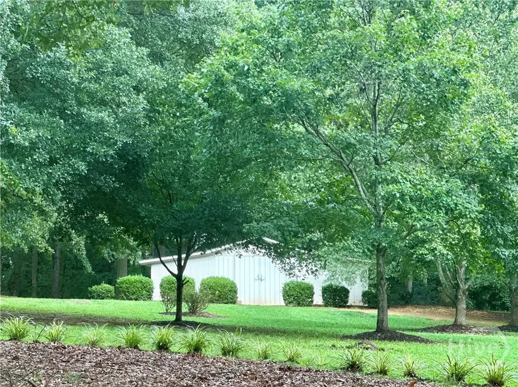 235 Minish Lake Road Commerce GA 30530