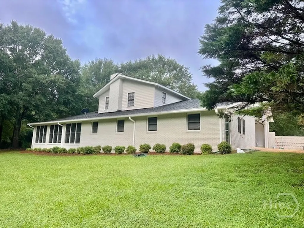 235 Minish Lake Road Commerce GA 30530