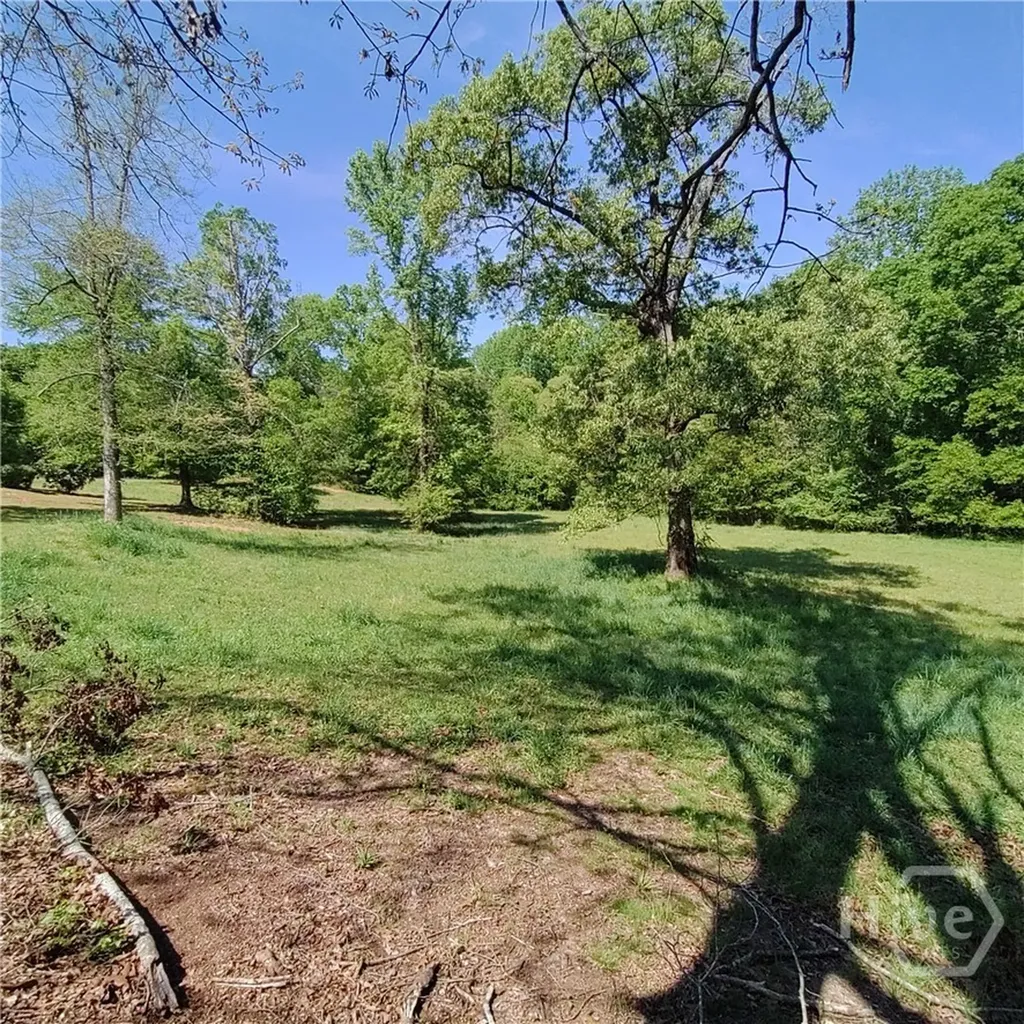 235 Minish Lake Road Commerce GA 30530