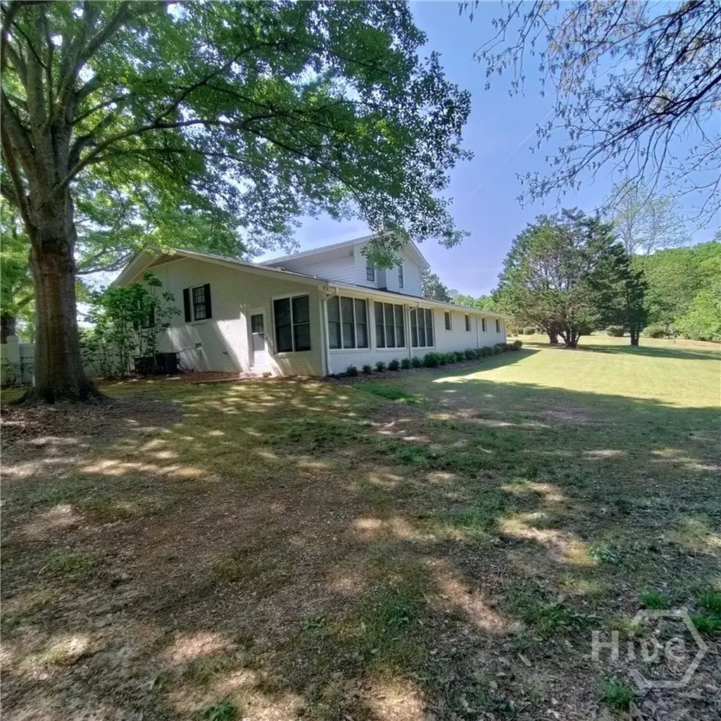 235 Minish Lake Road Commerce GA 30530