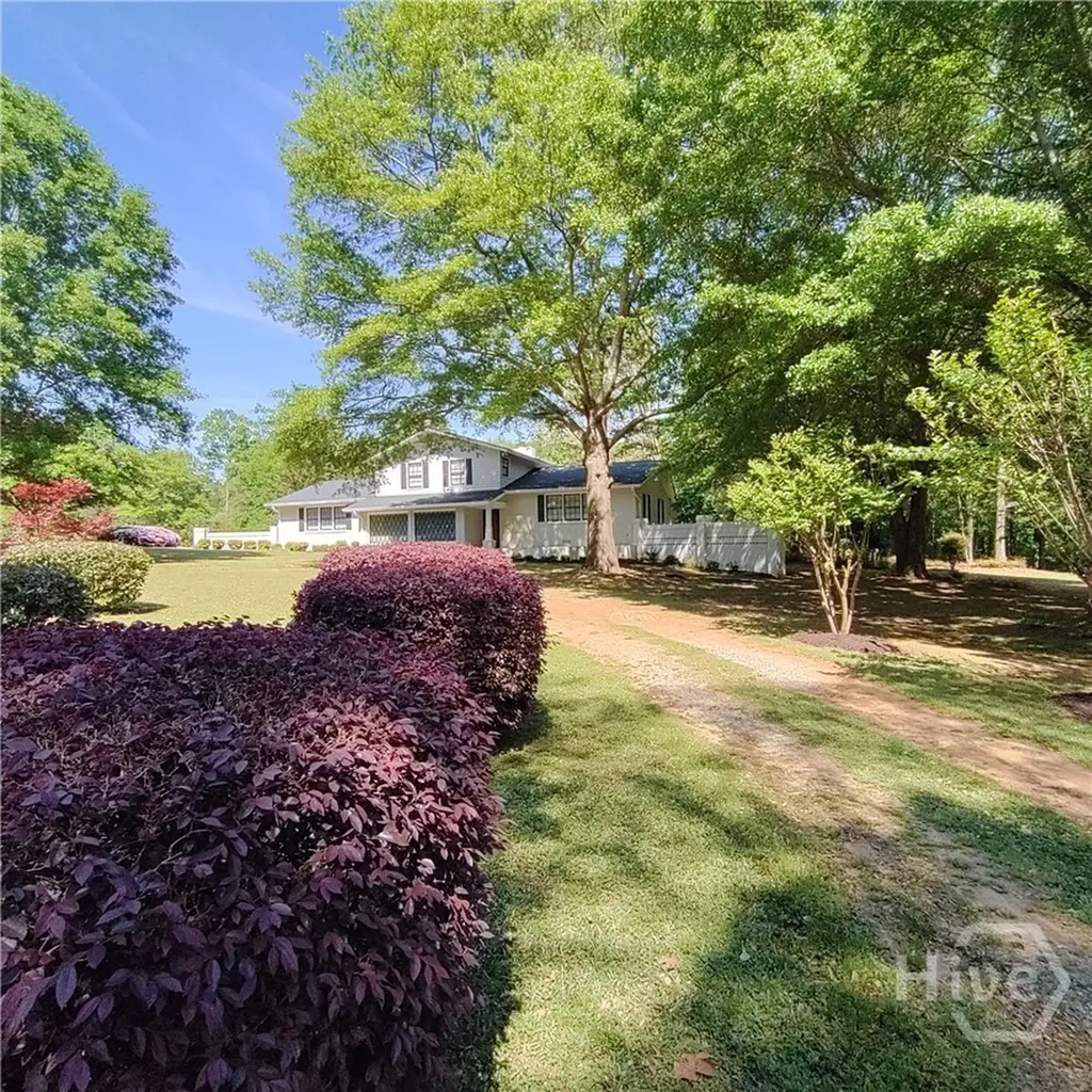 235 Minish Lake Road Commerce GA 30530