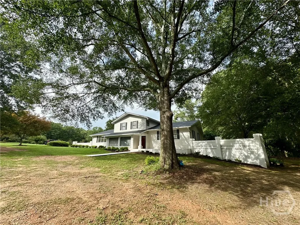 235 Minish Lake Road Commerce GA 30530