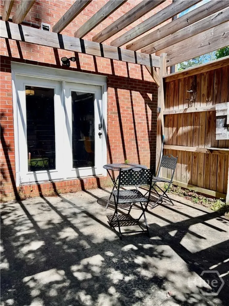 256 Cherokee Ridge Athens GA 30606