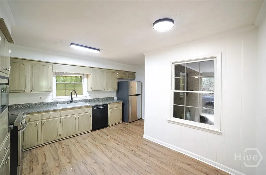 325 Segrest Circle Athens GA 30605