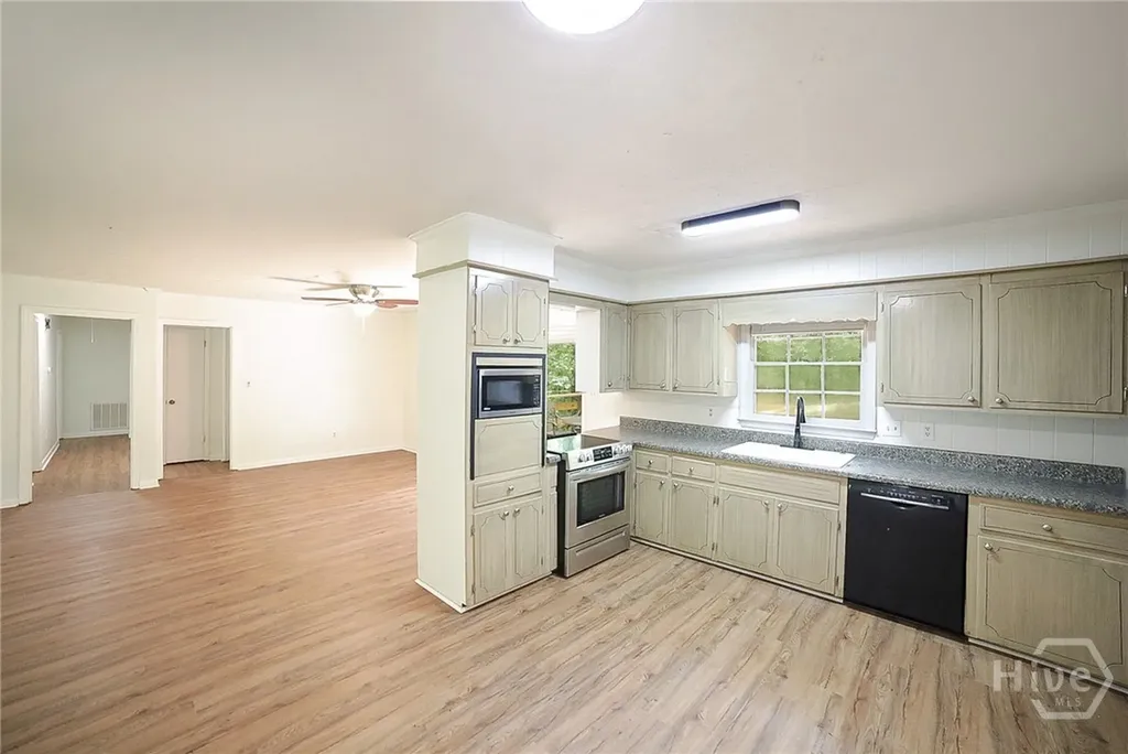 325 Segrest Circle Athens GA 30605