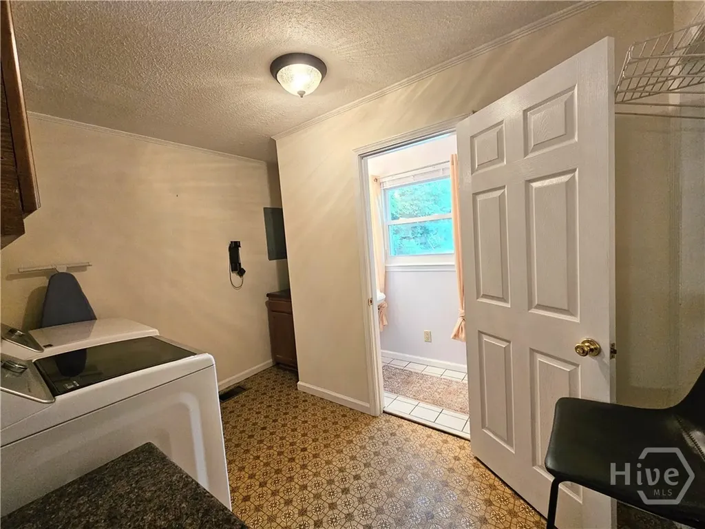 160 Edgewood Drive Athens GA 30606