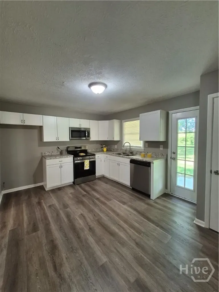 1995 Lexington Road Athens GA 30605