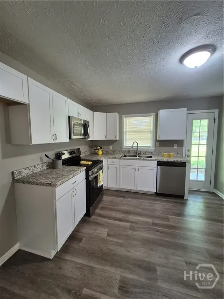 1995 Lexington Road Athens GA 30605