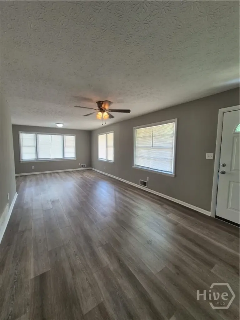 1995 Lexington Road Athens GA 30605