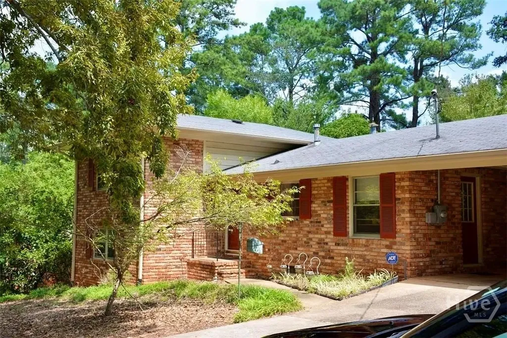 1029 College Station Road Athens GA 30605