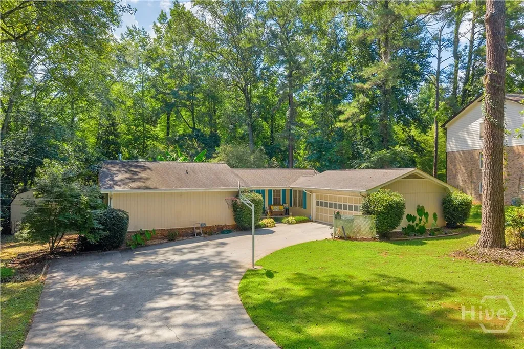 2671 Club Forest Court SE Conyers GA 30012