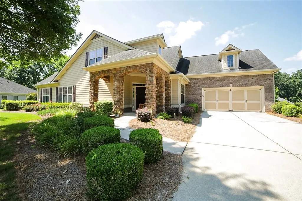 1290 Creek Vista Drive Cumming GA 30041